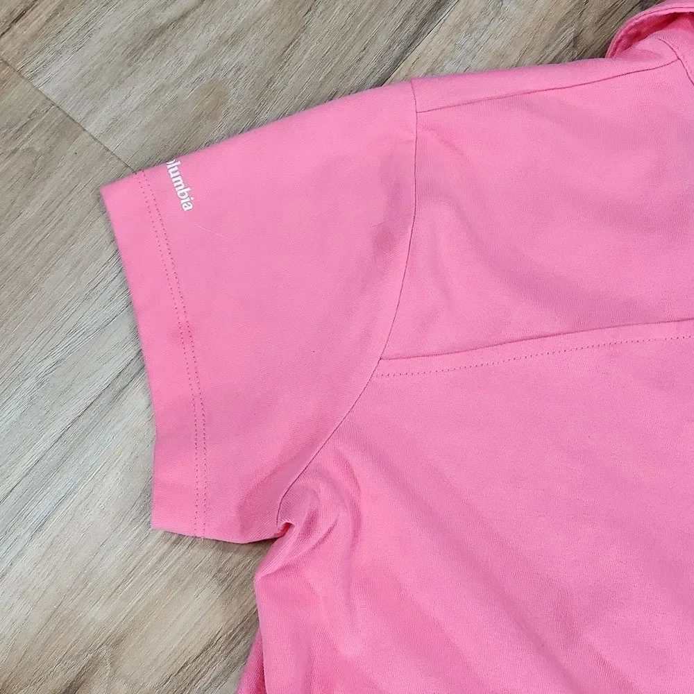 🐞Columbia Pink Omni-Freeze Collared Vneck Short Sleeve Top Medium